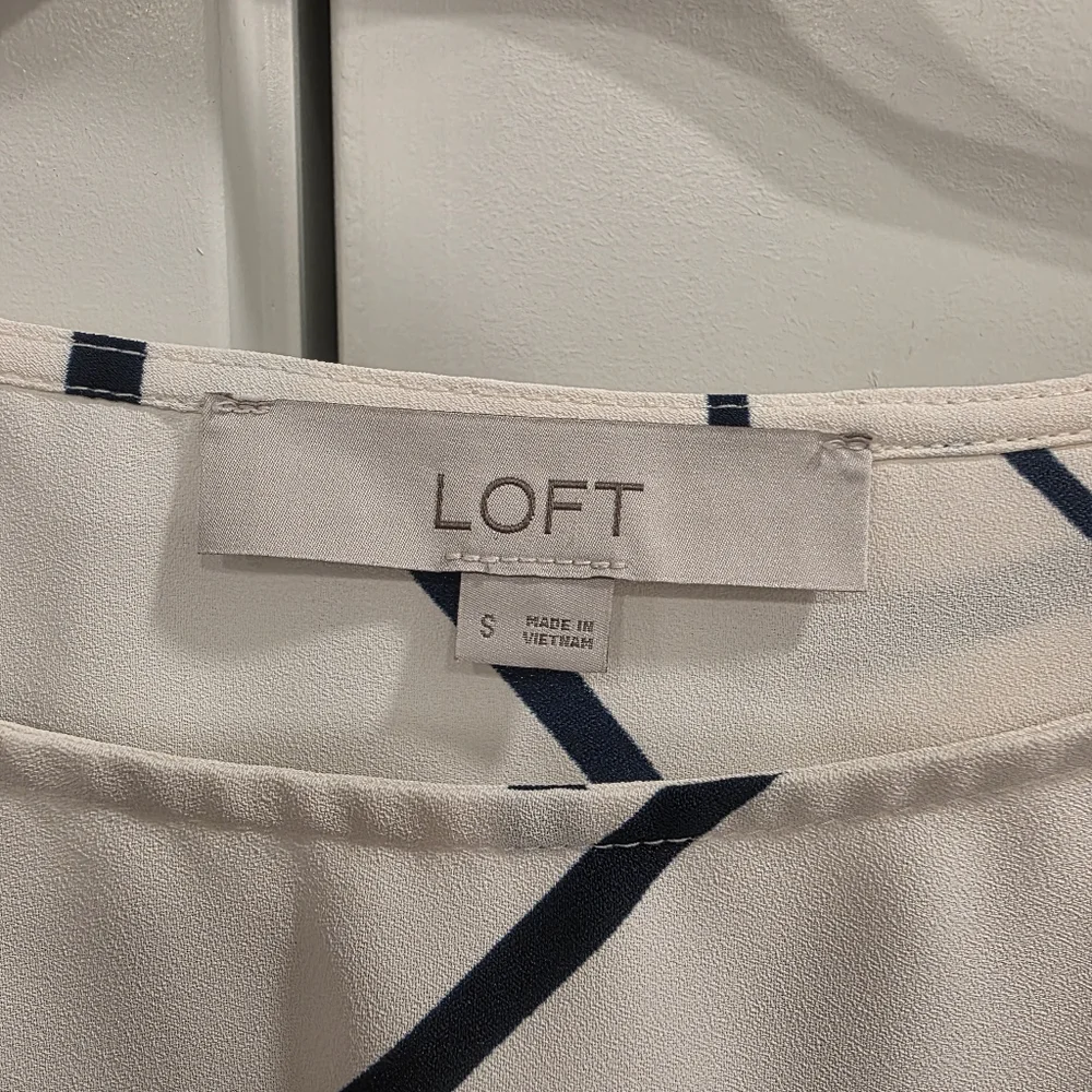Loft Border Stripe Bubble Hem Blouse - Picture 3 of 3